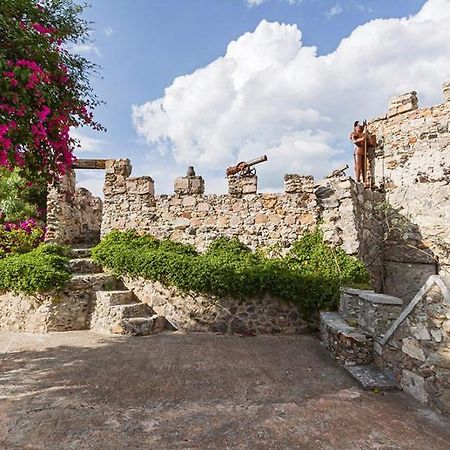 Hostal Medieval Bernal Eksteriør bilde